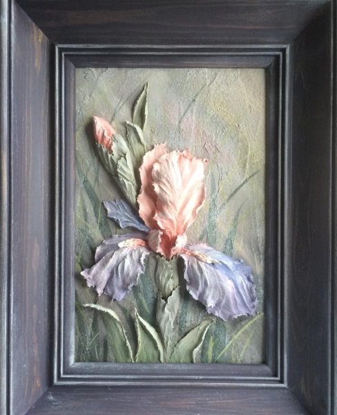 Сккльптурная живопись Ирис