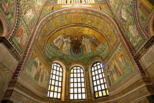 Мозаики храма Сан Витале в Равенне