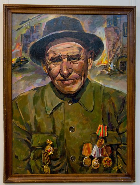 Художник Батраев