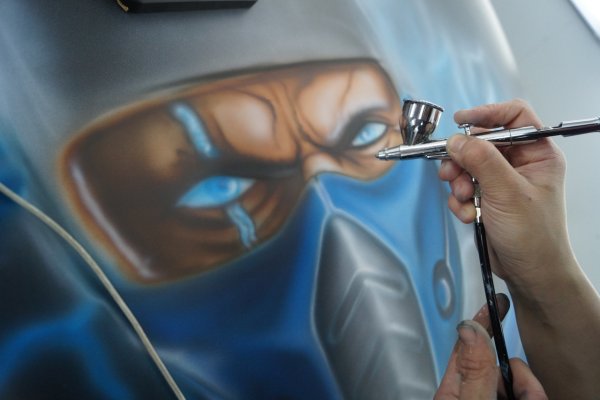 Нанесение аэрографии