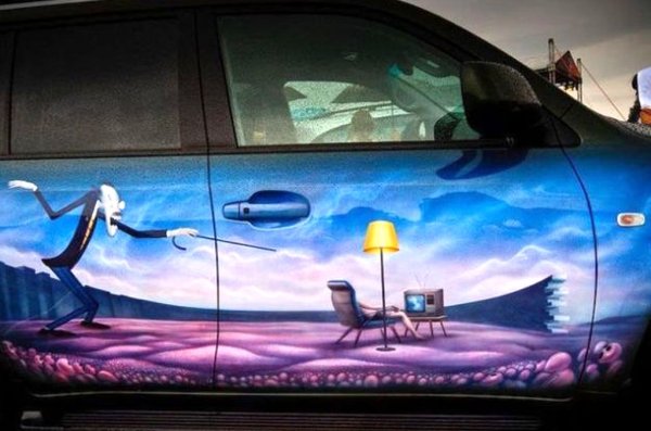 Аэрография Пинк Флойд на автомобиле