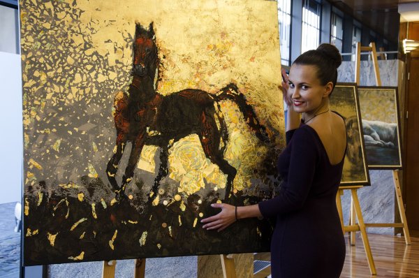 Живопись с золотой поталью