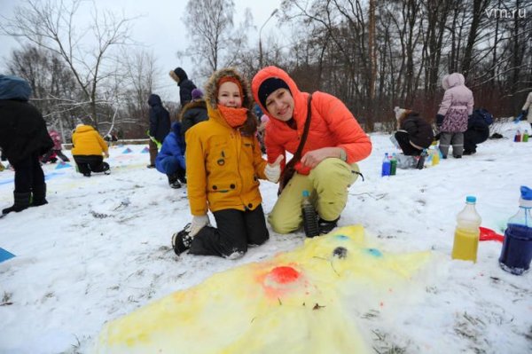 Фестиваль снежный холст