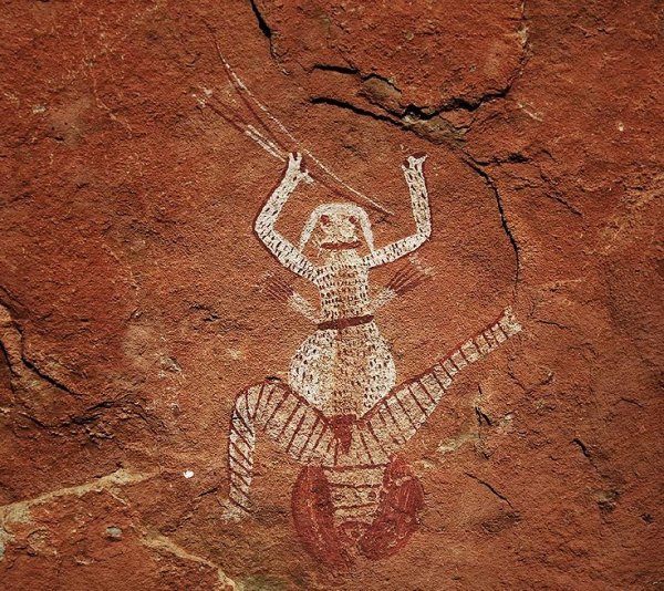 Наскальные рисунки первобытных людей бег