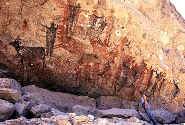 Наскальная живопись Лось