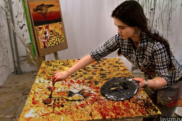 Художник рисует