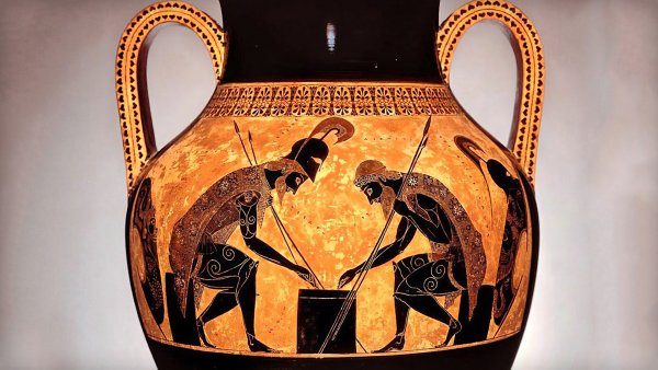 Эксекий Ахилл и Аякс играющие в кости