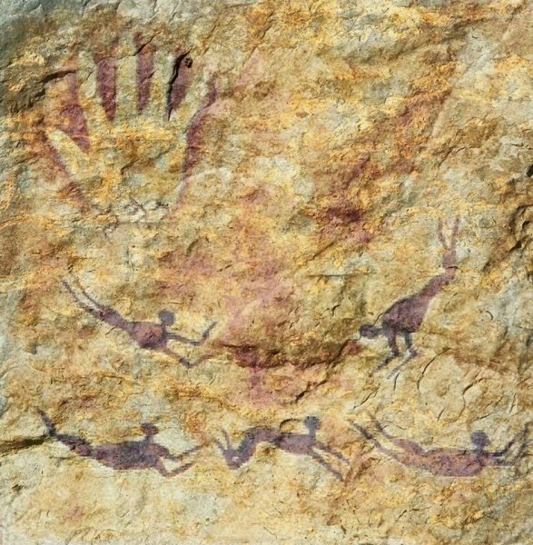 Наскальная живопись пещеры пловцов