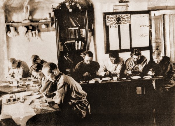 Артель древней живописи в Палехе