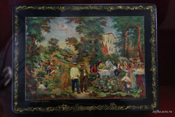 Колхоз красный Палех пудреницы