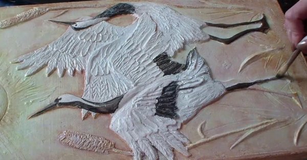 Барельеф Журавли