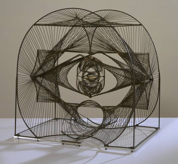 Кинетическое искусство Наум Габо