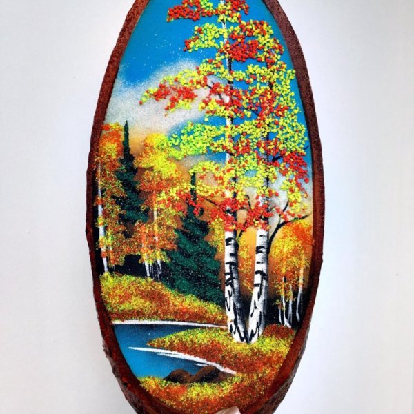 Роспись на срезе дерева