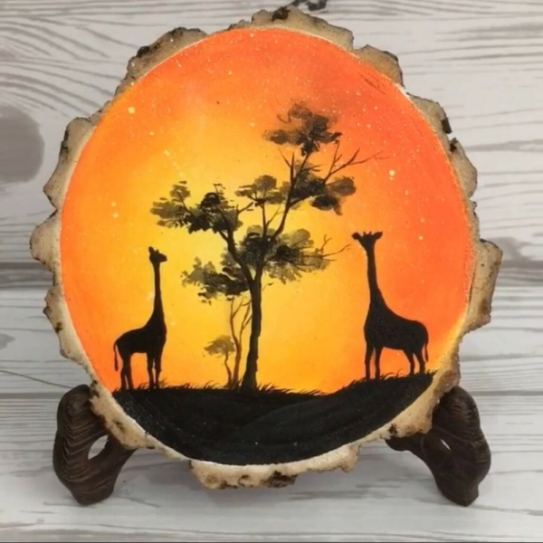 Роспись на спиле дерева