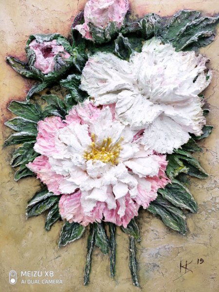 Скульптурная живопись декоративной штукатуркой пионы