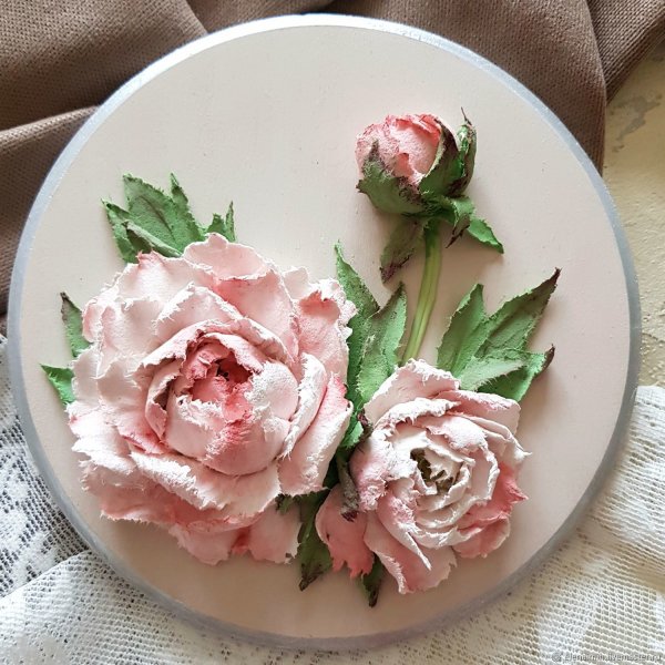 Пионы из штукатурки