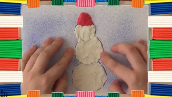 Новогодняя аппликация из пластилина