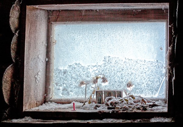 Замороженное окно