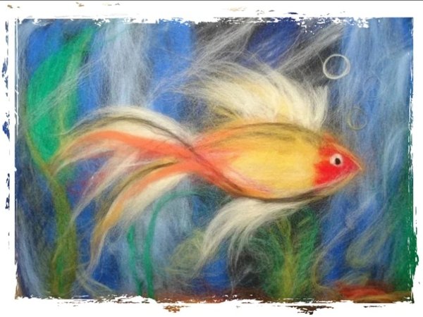 Шерстяная акварель Золотая рыбка