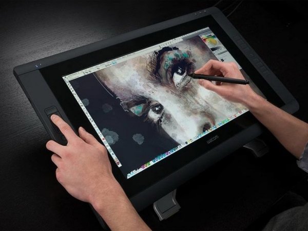 Интерактивные перьевые дисплеи Cintiq