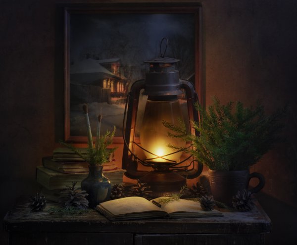 Керосиновая лампа в избе