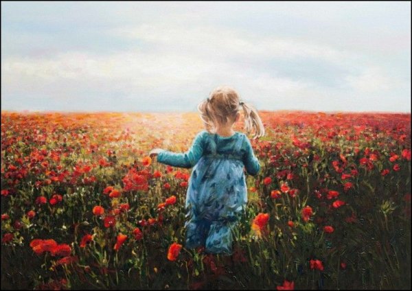 Девочка в маковом поле