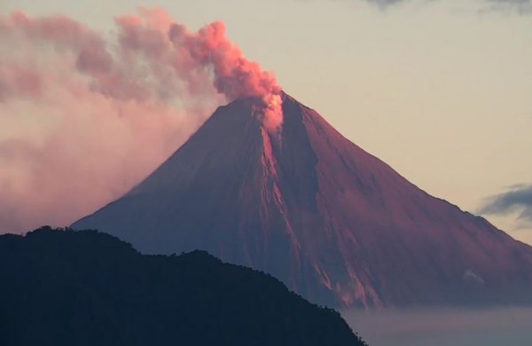 Вулкан Улавун Папуа новая Гвинея