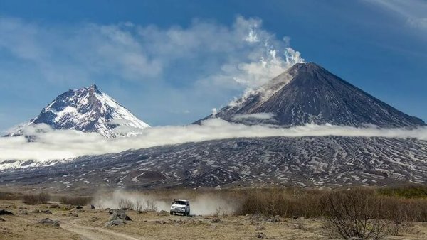 Безымянная сопка вулкан