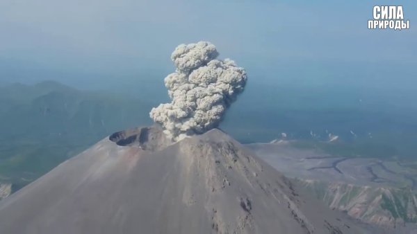 Картина извержение вулкана Везувий