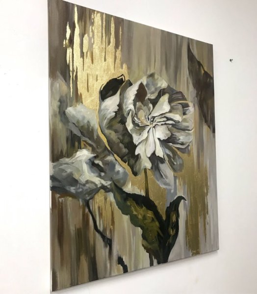 Цветы акрилом с поталью