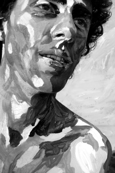 Черно белая живопись маслом