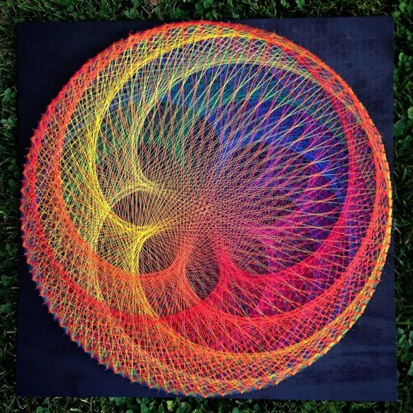 Американский дизайнер Джон Эихенгер