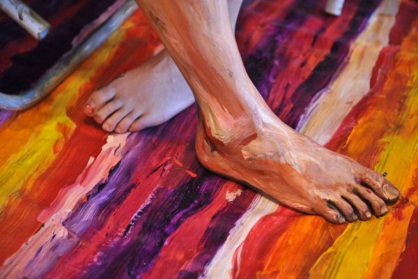 Красные туфли живопись