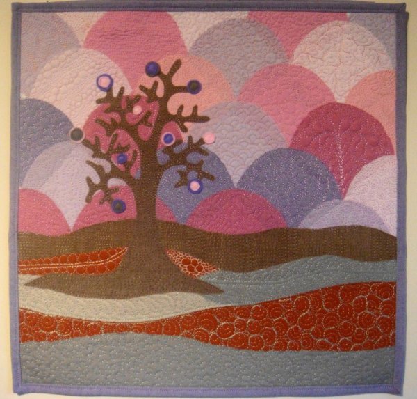 Аппликация из ткани на картоне