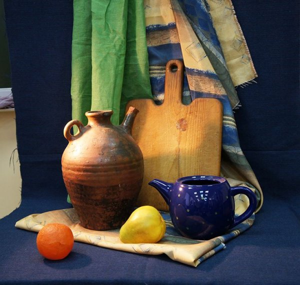 Постановка из предметов быта