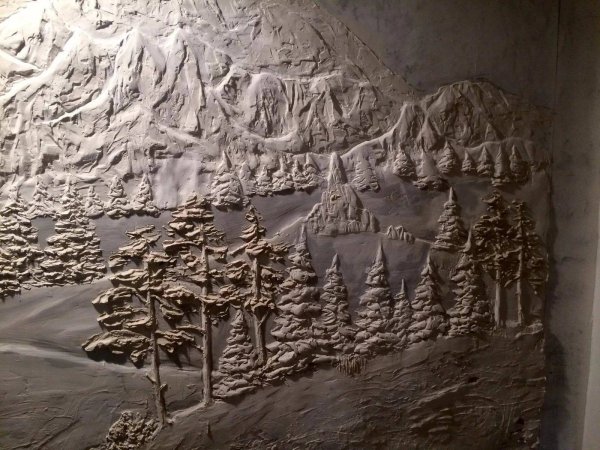 Барельеф из гипсовой штукатурки