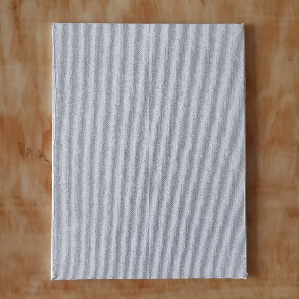 На подрамнике распечатанный холст