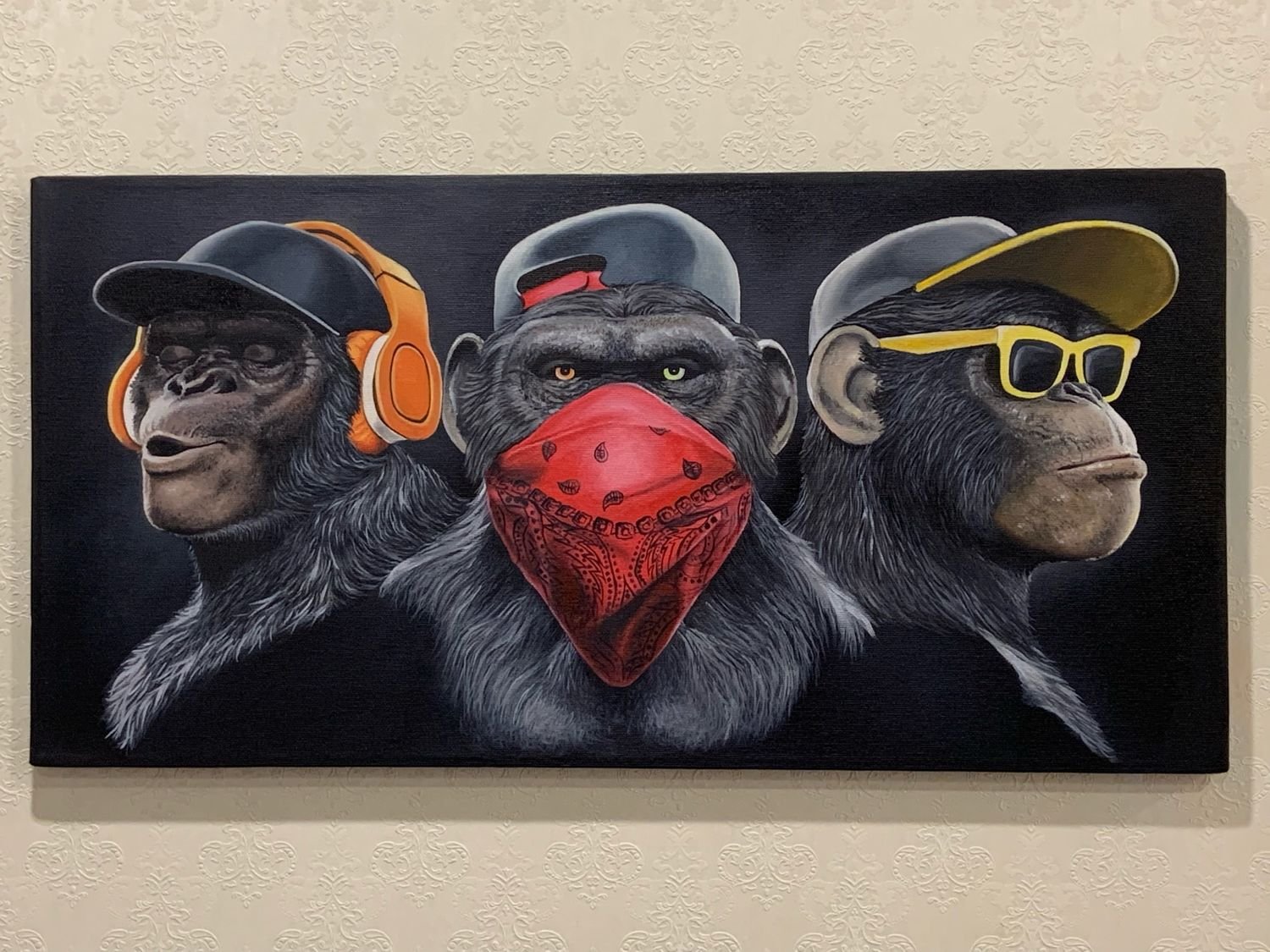 Ничего не вижу ничего слышу никому скажу. Три обезьяны. Обезьяны в живописи. Три обезьяны картина. Картина обезьяна в кепке.