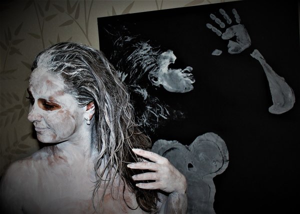 Полотно для рисования телом