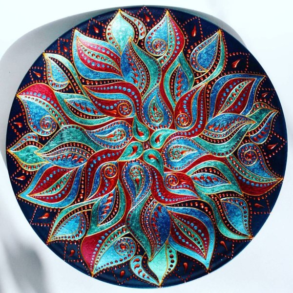 Точечная роспись Мандала акрилом