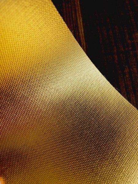 Золотой холст