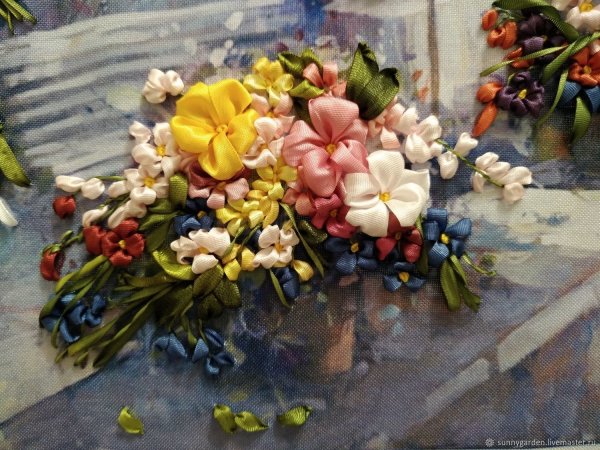 Галина Андрушко вышивка лентами