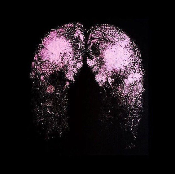 Картина отпечаток женского тела