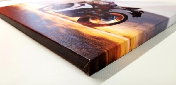 Печать на полотне