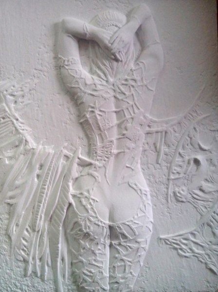 Барельеф стилизованный