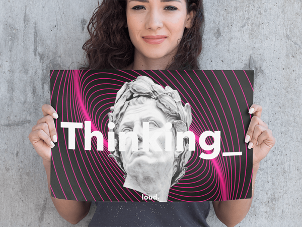 Плакат в руках