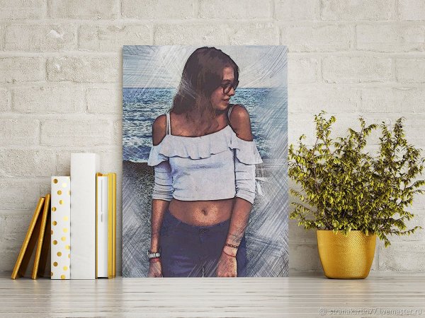 Мокап фоторамка в руках