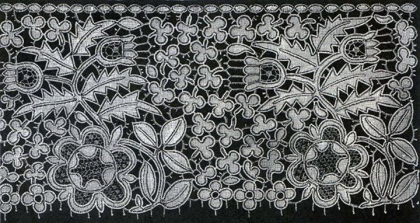 Белое кружево