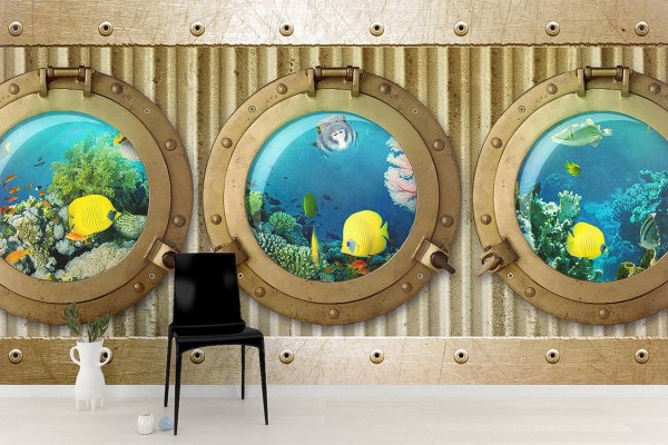 Иллюминатор в стене