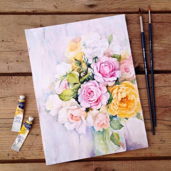 Фотохолст в руках